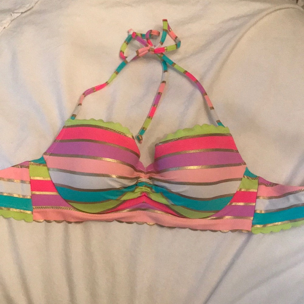Bathing suit top